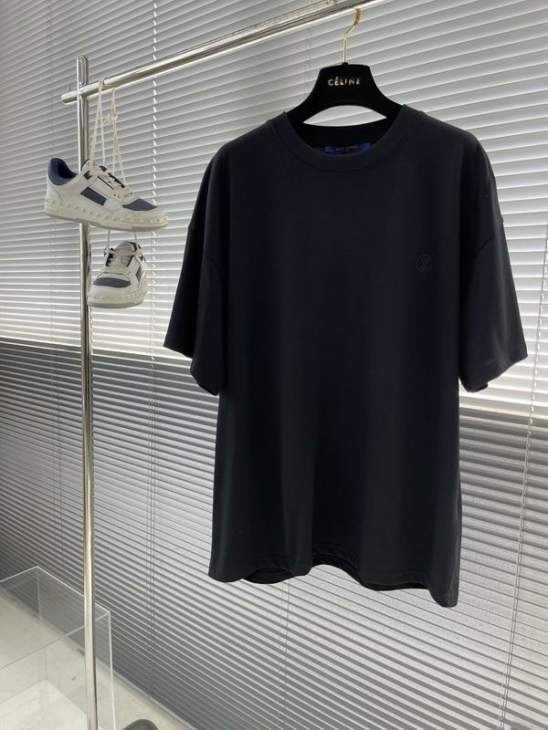 Picture of Louis Vuitton T Shirts Short _SKULVS-2XLtltx787746